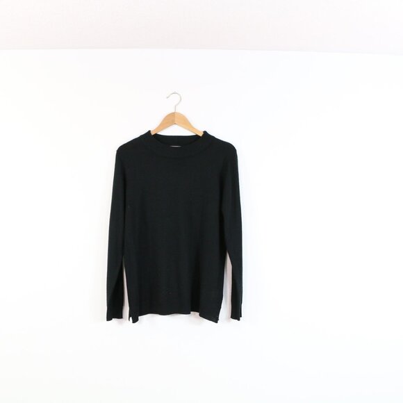 *My Style Black Long Sleeve Crewneck - Picture 2 of 6